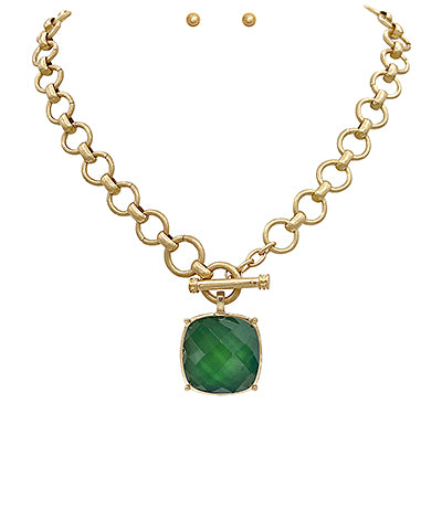 Toggle Necklace Square Green